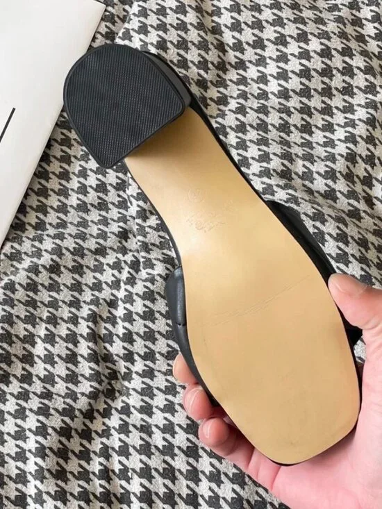 Authentic Coach Quilted Leather Block Heel Slide Sandals Black Gold C Logo - Picture 3 of 3